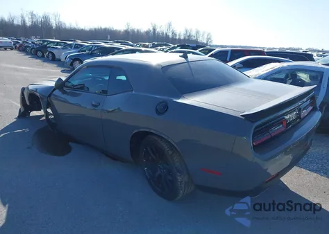 2023 Dodge Challenger R/T Scat Pack z USA, uszkodzony, nr VIN 2C3CDZFJ0PH605460